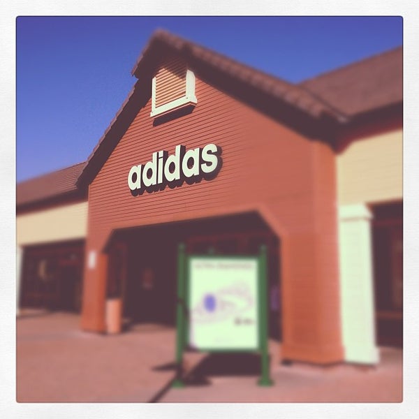 adidas factory outlet bsd