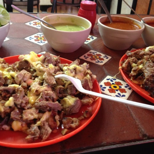 Taquería La Lupita "Ayuuk" Local de tacos