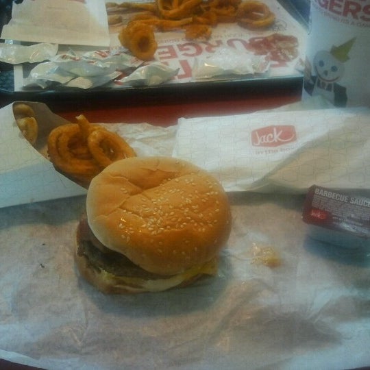 Jack in the Box Fast Food Restaurant in Yakima