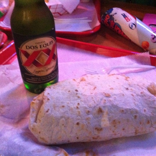 Снимок сделан в T-Mex Tacos пользователем Rick R. 3/18/2012