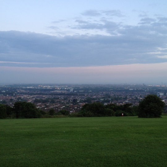 Portsdown Hill Scenic Lookout In Portsmouth