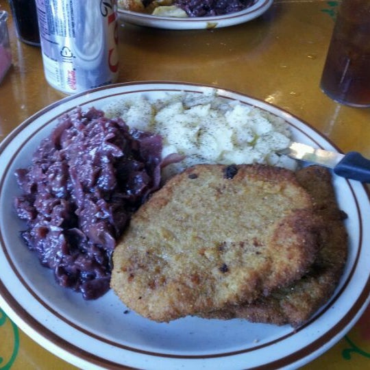 Photo taken at Cypress Nook German American Restaurant by Ray A. on 5/22/2012