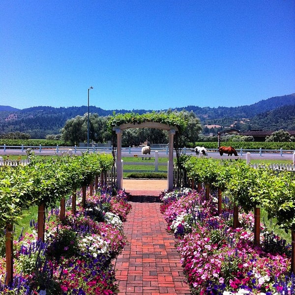 Nickel & Nickel Winery