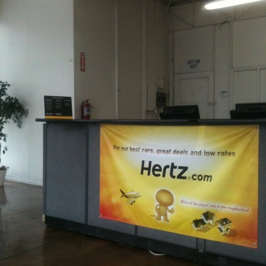 Hertz Rental Car Location in Mountain View