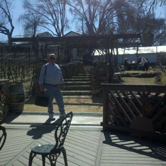 2/18/2012 tarihinde Laurie J. W.ziyaretçi tarafından Page Springs Cellars'de çekilen fotoğraf