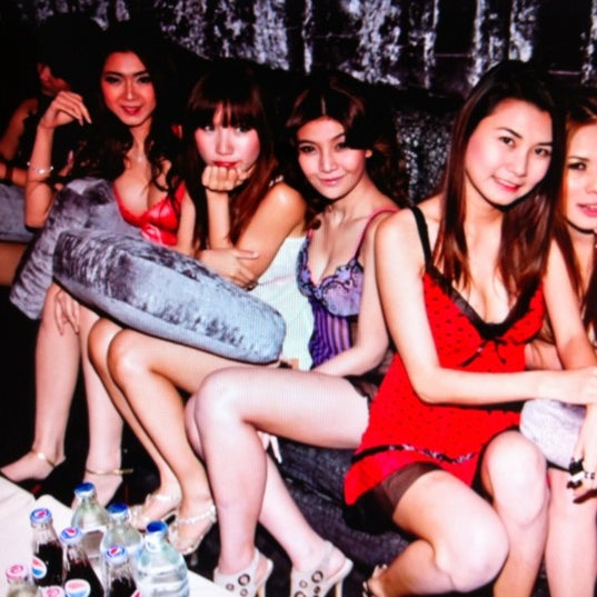 Foto tirada no(a) The Pimp Club Bangkok por Jonathan Y. em 2/15/2012