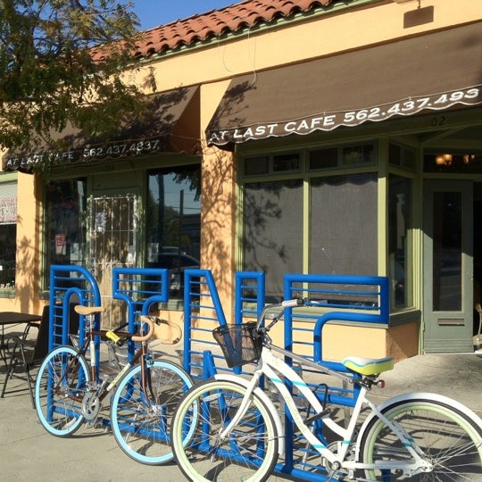 At Last Cafe (Now Closed) New American Restaurant in