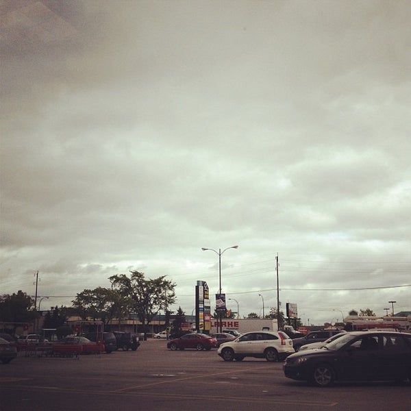 Safeway Tyndall Park Winnipeg, MB