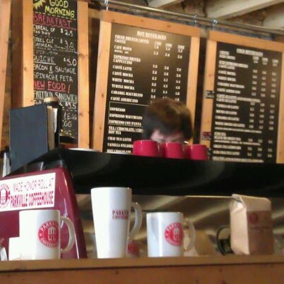 5/16/2012にBob T.がParkville Coffeeで撮った写真