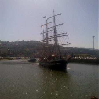 6/25/2012 tarihinde Jon R.ziyaretçi tarafından Itsasmuseum Bilbao'de çekilen fotoğraf