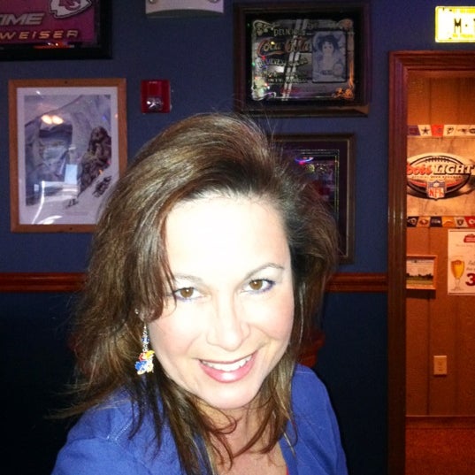 Снимок сделан в Tanner&#39;s Bar &amp; Grill пользователем Ramona S. 2/25/2012