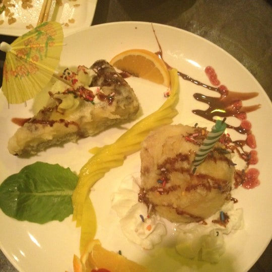 Снимок сделан в Cho Cho San Sushi пользователем Rachael H. 7/9/2012