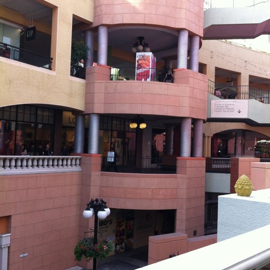 Vans store horton clearance plaza