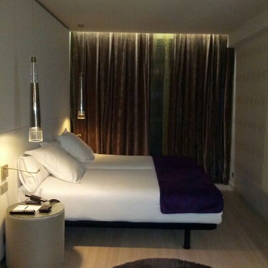 Das Foto wurde bei Hotel Grums Barcelona von hezumartin am 3/3/2012 aufgenommen