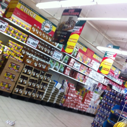 Giant Hypermarket (Now Closed) - Marine 