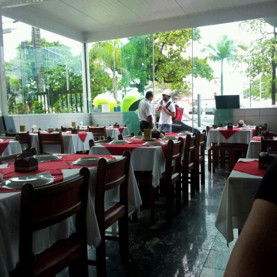 2/21/2012 tarihinde Matheus P.ziyaretçi tarafından Restaurante Olímpia'de çekilen fotoğraf