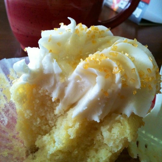 Photo taken at Cupprimo Cupcakery &amp; Coffee Spot by Carle A. on 4/27/2012