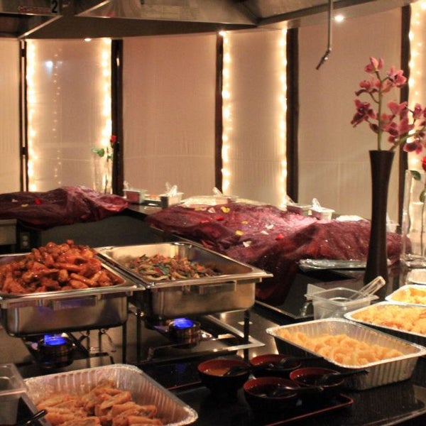 the buffet for naked sushi