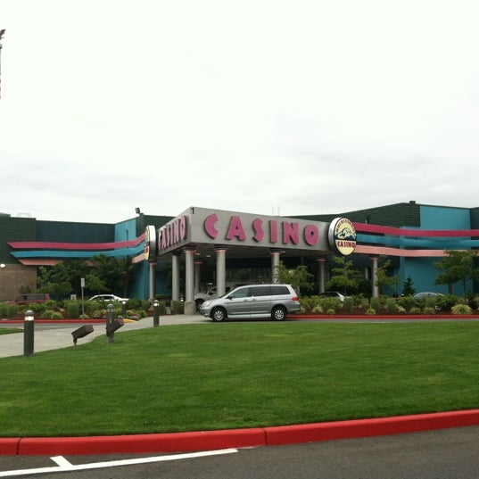 Das Foto wurde bei Muckleshoot Casino von Melissa W. am 7/19/2012 aufgenommen