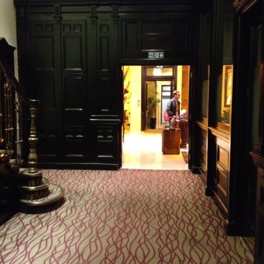 8/2/2012 tarihinde Wellington L.ziyaretçi tarafından Chiswell Street Dining Rooms'de çekilen fotoğraf