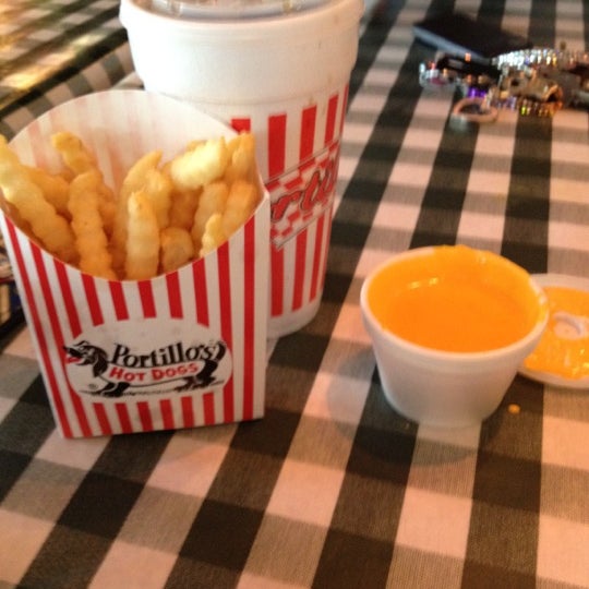 Photo taken at Portillo&#39;s by Chelsea A. on 5/12/2012