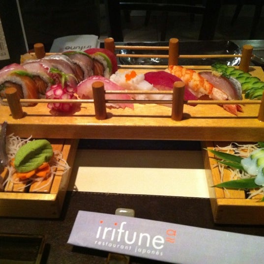Das Foto wurde bei Irifune Restaurant Japonés von Sonia H. am 8/28/2012 aufgenommen