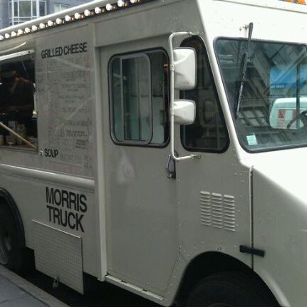 Photo taken at Morris Grilled Cheese Truck by Ian Z. on 3/2/2012