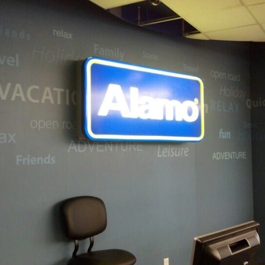Photo taken at Alamo Rent A Car by Javier M. on 8/30/2012
