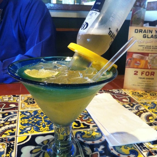 Photo taken at Chili&#39;s Grill &amp; Bar by Tracey v. on 5/2/2012
