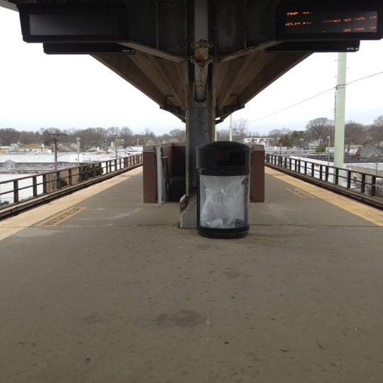 LIRR Copiague Station 1732 Great Neck Rd