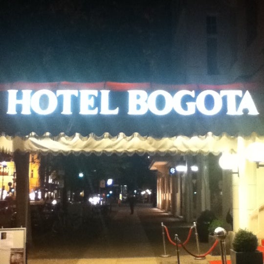 รูปภาพถ่ายที่ Hotel Bogotá โดย Stanley B. เมื่อ 9/3/2012