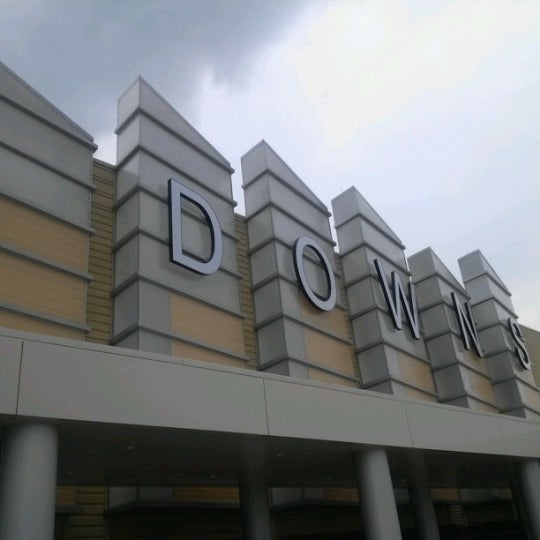 Photo prise au Eldorado Gaming Scioto Downs par Brandyn B. le6/17/2012