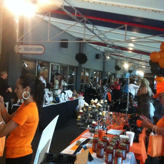 Photos at Zuccarelli's Italian Restaurant and Bar 18 tips