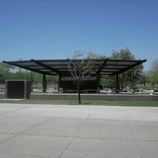 รูปภาพถ่ายที่ Scottsdale Community College โดย Die K. เมื่อ 6/20/2012