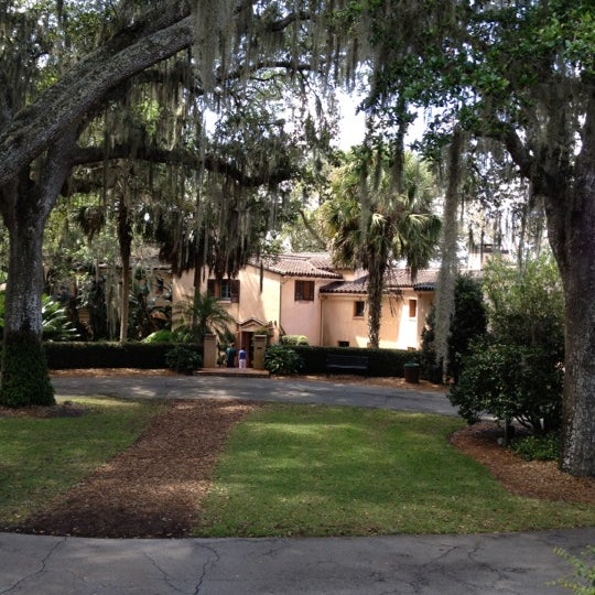 Pinewood Estate Mountain Lake 5 tips from 256 visitors