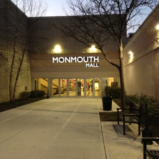 Monmouth Mall Eatontown Nj