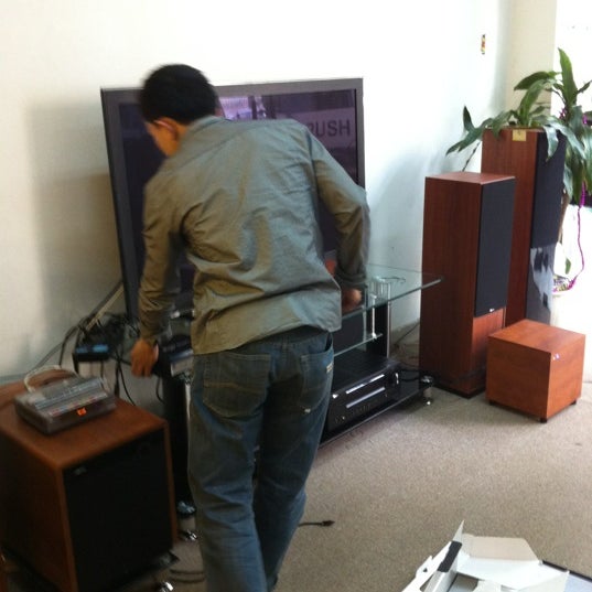 HDZONE Video Store in Hai Bà Trưng
