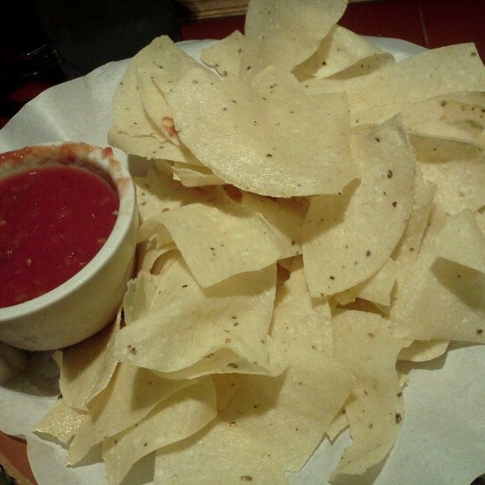 Photo taken at Chili&#39;s Grill &amp; Bar by Stephanie A. on 7/7/2012