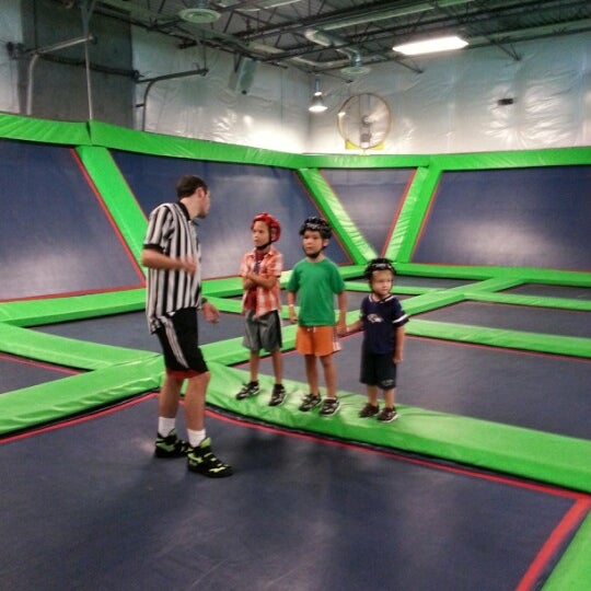 Photo taken at Rebounderz Sterling by Chris H. on 8/23/2012