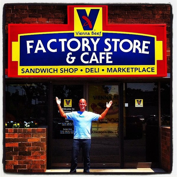 Photo taken at Vienna Beef Factory Store &amp; Cafe by @steveGOgreen on 6/18/2012