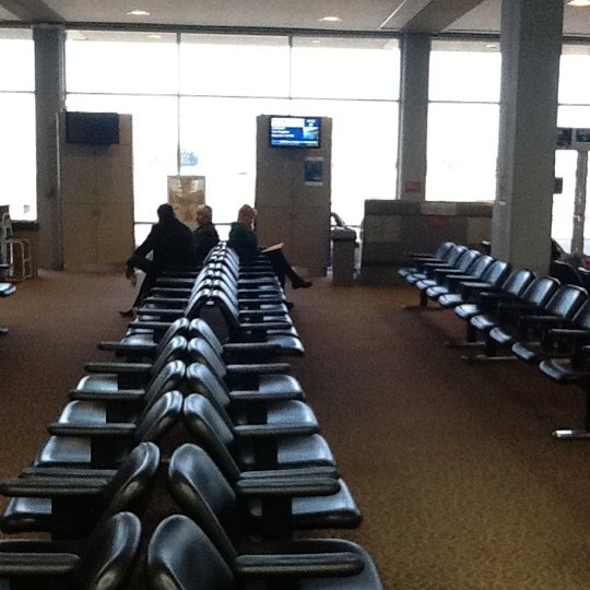 Monterey Regional Airport (MRY) Monterey, CA