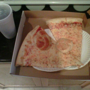 6/22/2012에 Angela님이 Panino&#39;s Pizza &amp; Grill에서 찍은 사진