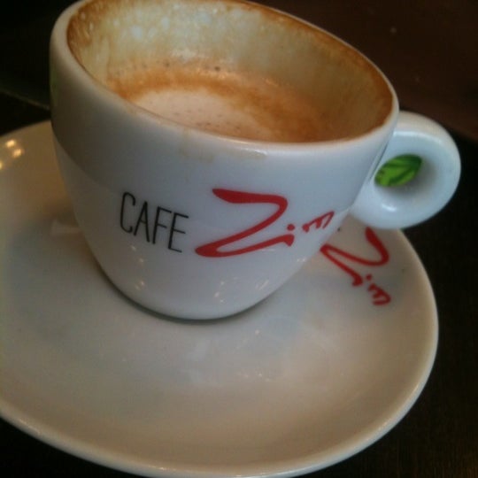 Photo prise au Café Zim par Felipe A. le7/12/2012
