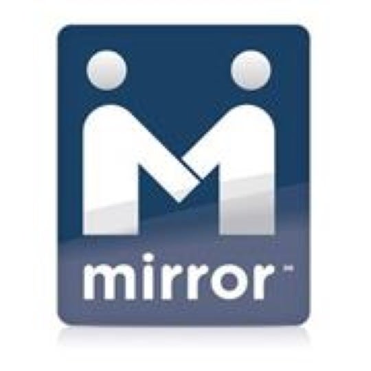 Photo prise au Mirror Media, Inc. (Mirror Headquarters) par Phillip d. le7/16/2012
