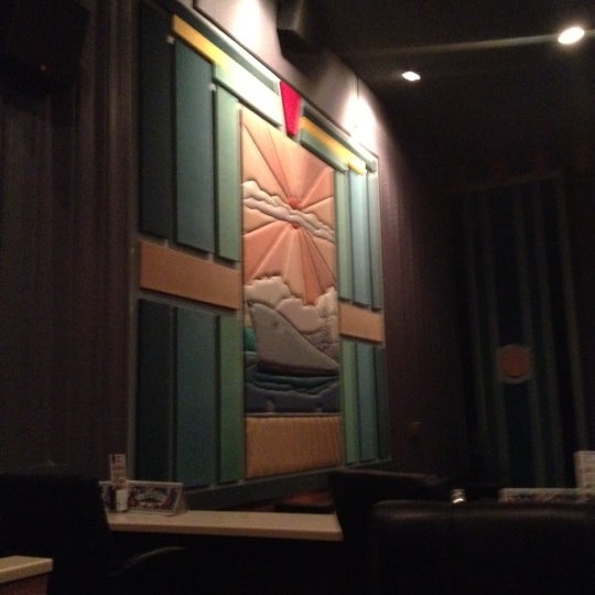 Photos at Raleighwood Cinema Grill 30 tips