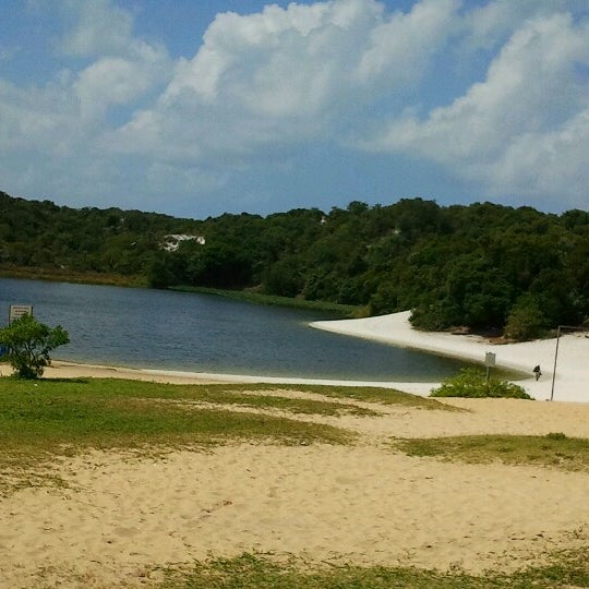 Lagoa do Abaeté Itapuã Salvador, BA Lagoa do Abaeté Itapuã Salvador, BA