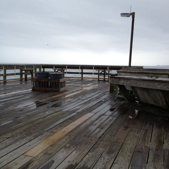 2/27/2012 tarihinde Jade G.ziyaretçi tarafından Springmaid Pier'de çekilen fotoğraf