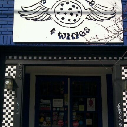 รูปภาพถ่ายที่ Jack&#39;s Pizza &amp; Wings โดย Marcus เมื่อ 3/4/2012