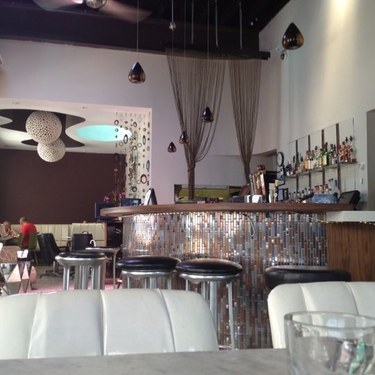 7/8/2012 tarihinde Japh A.ziyaretçi tarafından Monika&#39;s Cafe Bar'de çekilen fotoğraf