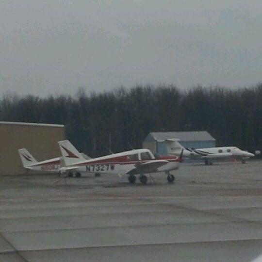 Niagara Falls Aviation 9900 Porter Rd